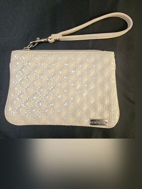 Express Quilted Wristlet